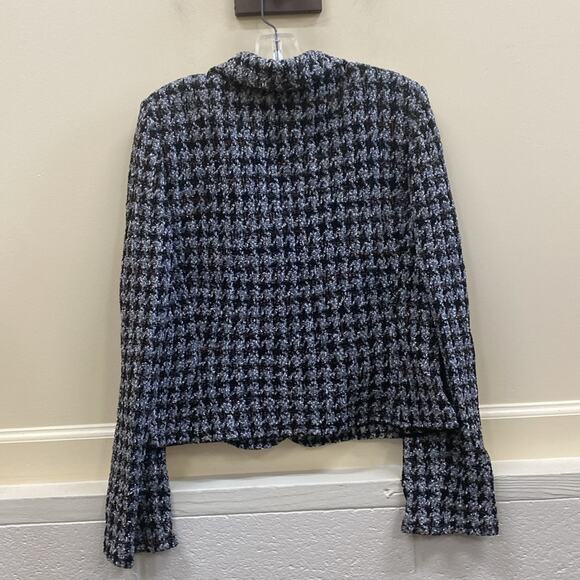 St. John women’s size 14 lovely multi color Santana knit jacket - Picture 6 of 6